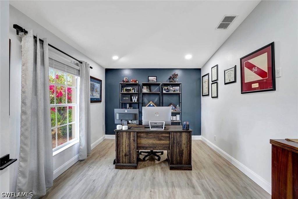 231 16th Street Ne - Photo 22