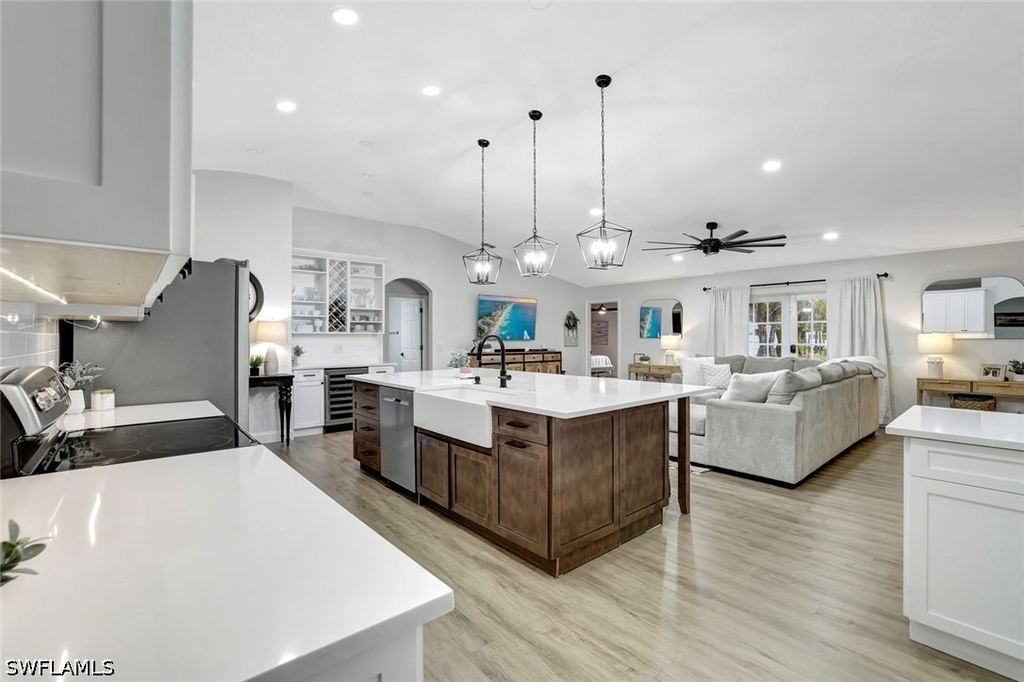 231 16th Street Ne - Photo 10