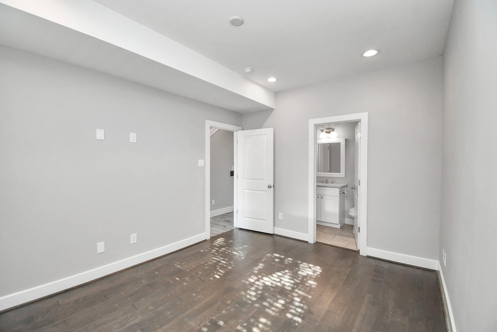 308 Palmer Street - Photo 16