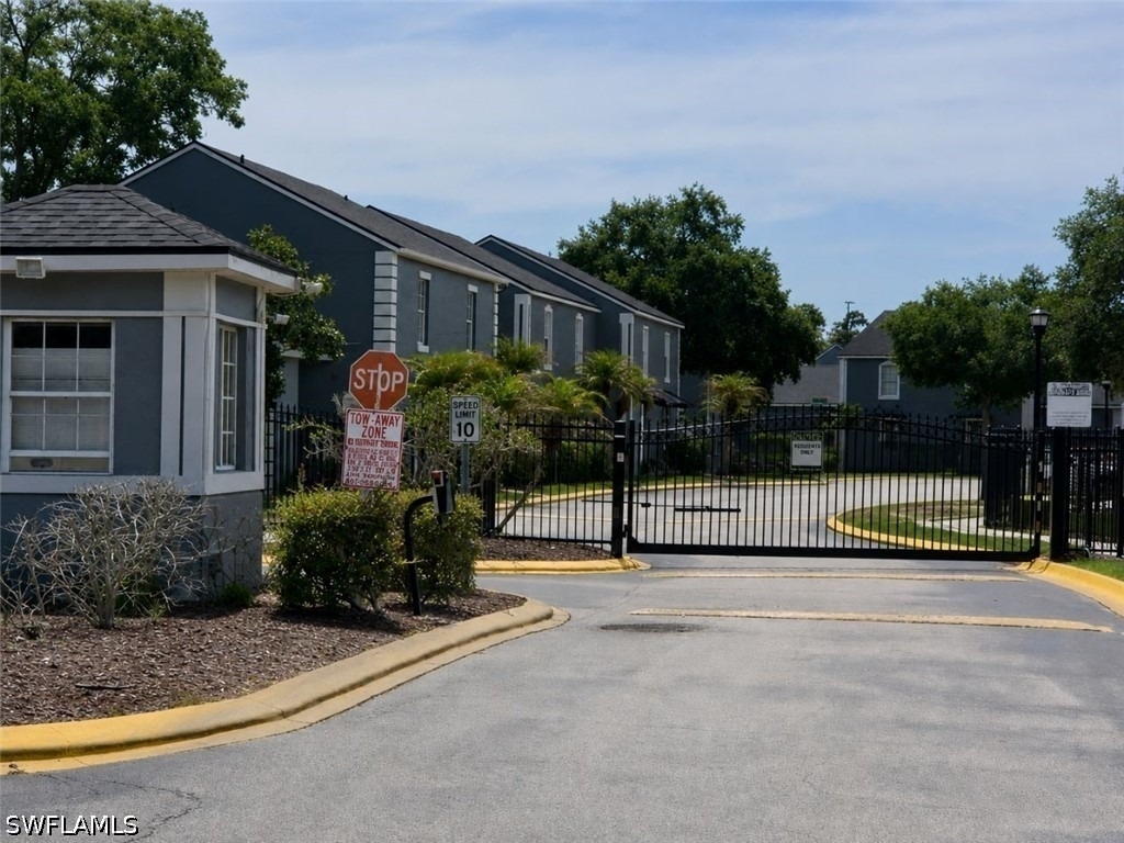 4426 St Georges Court - Photo 1