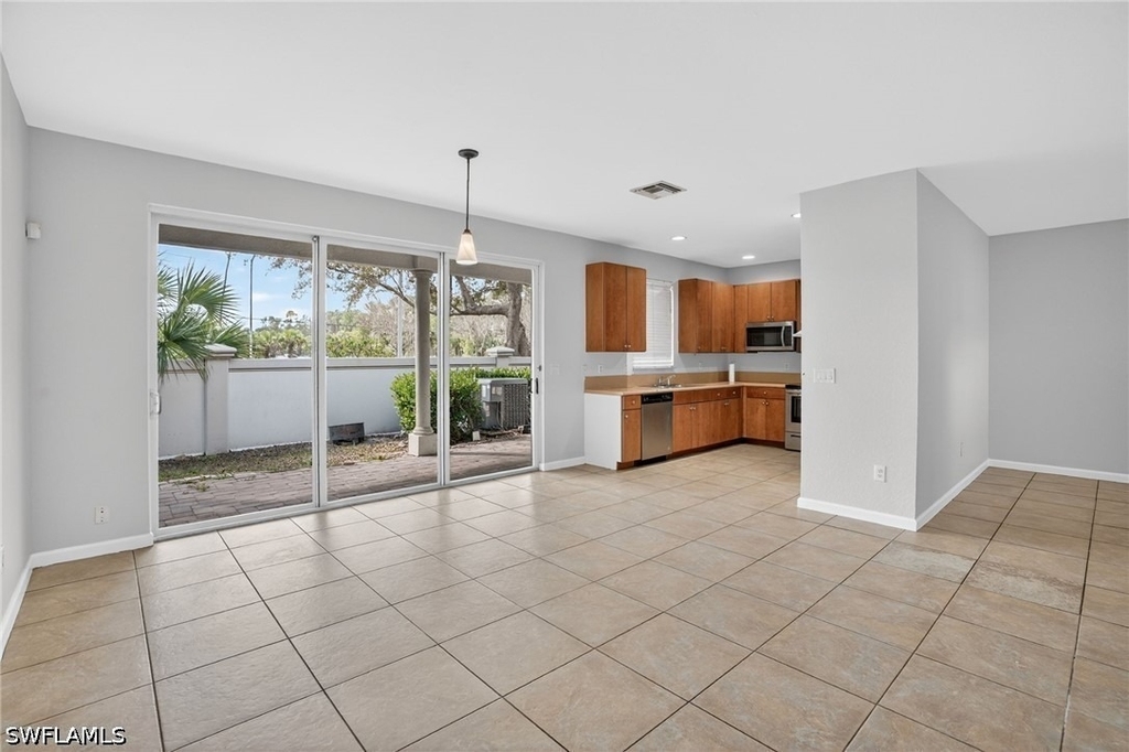 7013 Romana Way - Photo 6