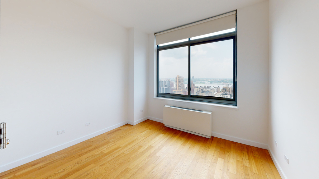808 Columbus Ave - Photo 3