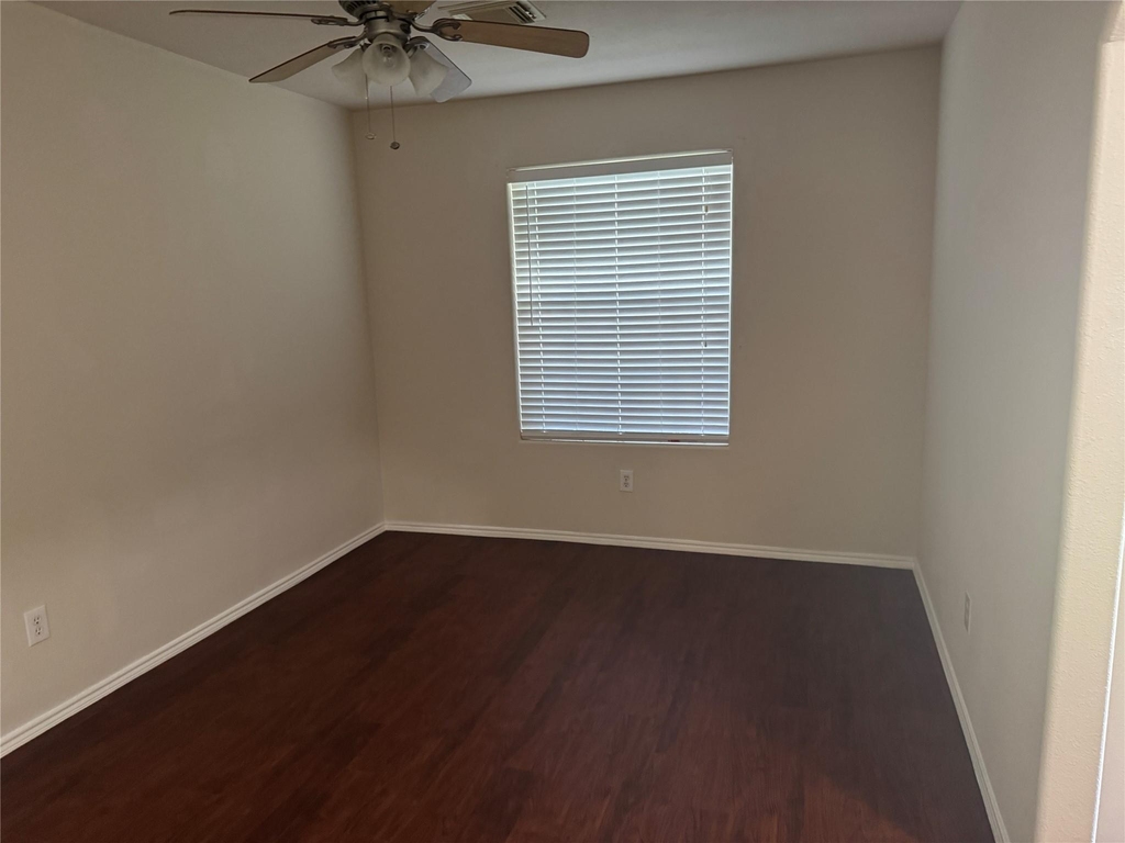 16942 Reston Glen Lane - Photo 39