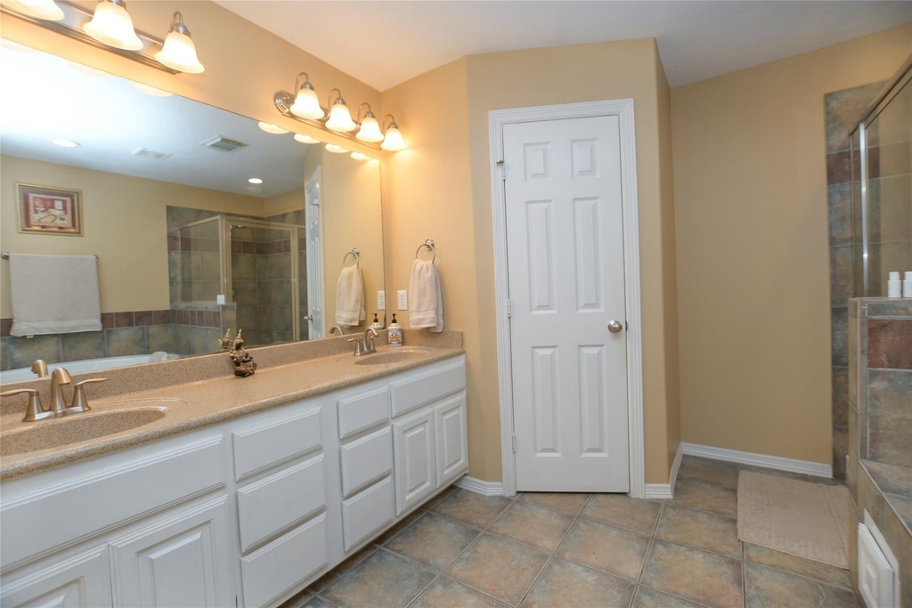 1375 Ella Place - Photo 19