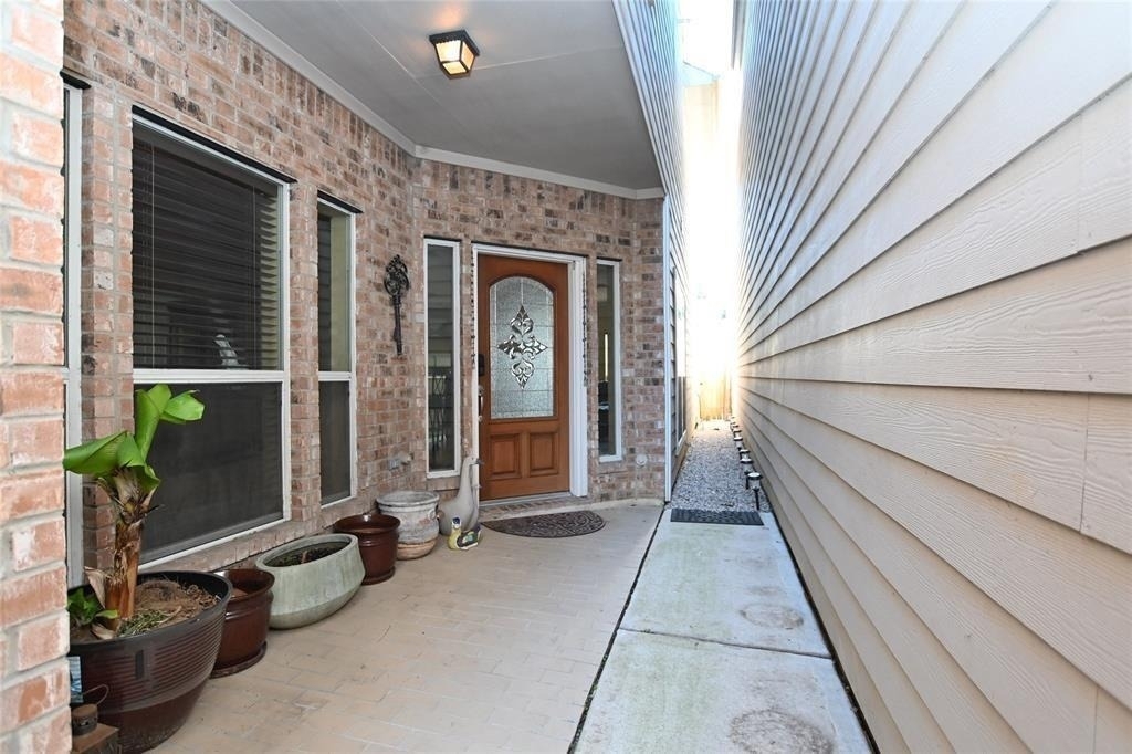 1375 Ella Place - Photo 2