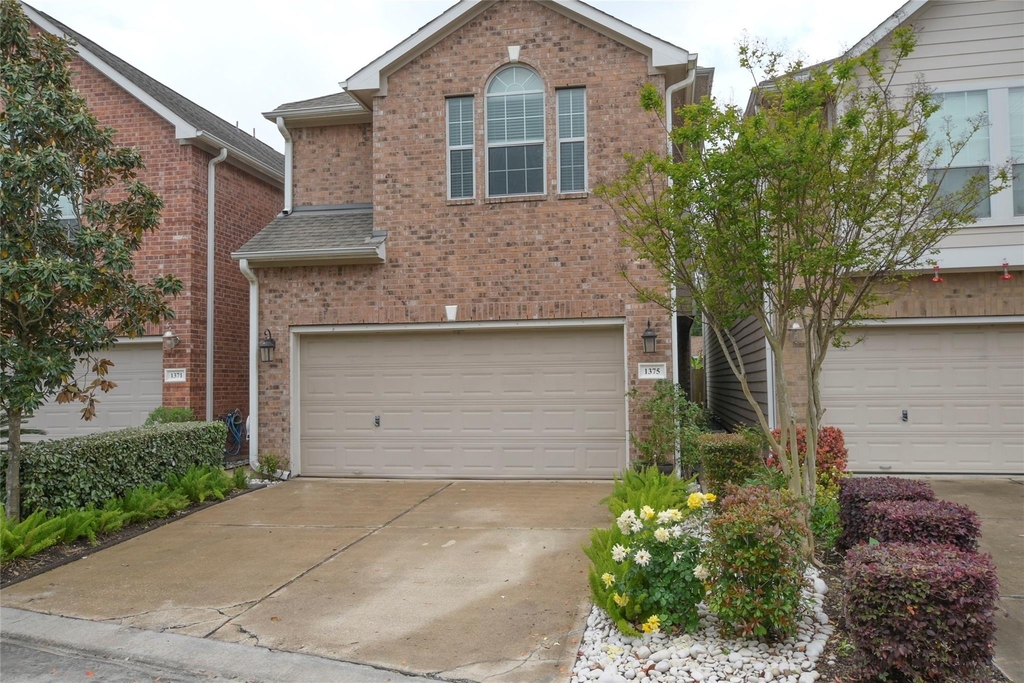 1375 Ella Place - Photo 1