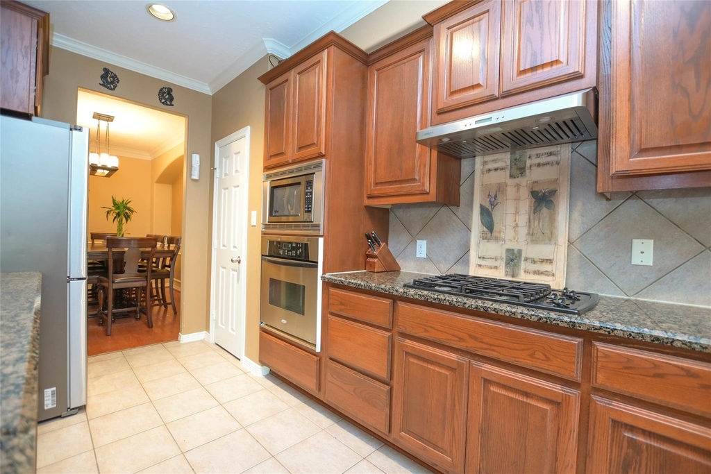 1375 Ella Place - Photo 10
