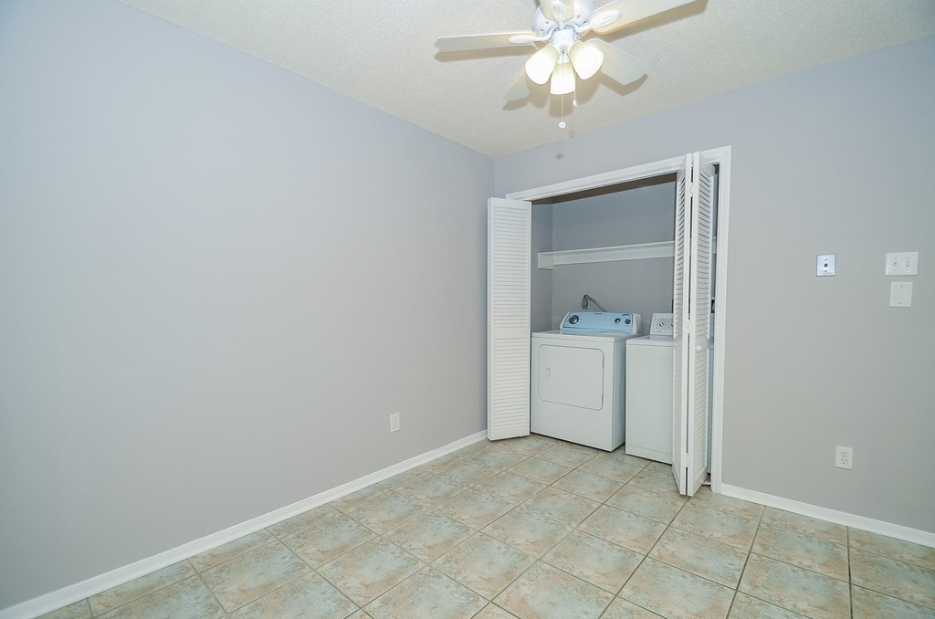 12722 Ashford Brook Drive - Photo 18