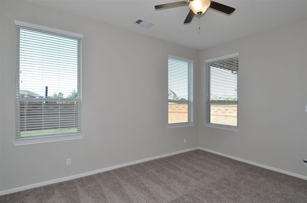 23839 Villa Lisa Dr - Photo 15
