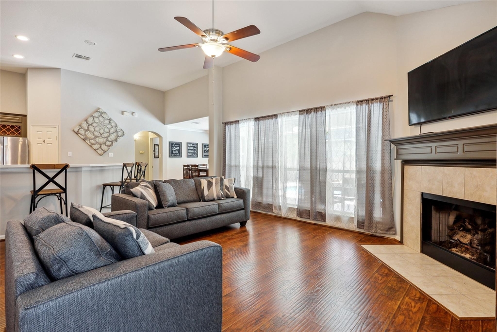 183 N Millport Circle - Photo 5