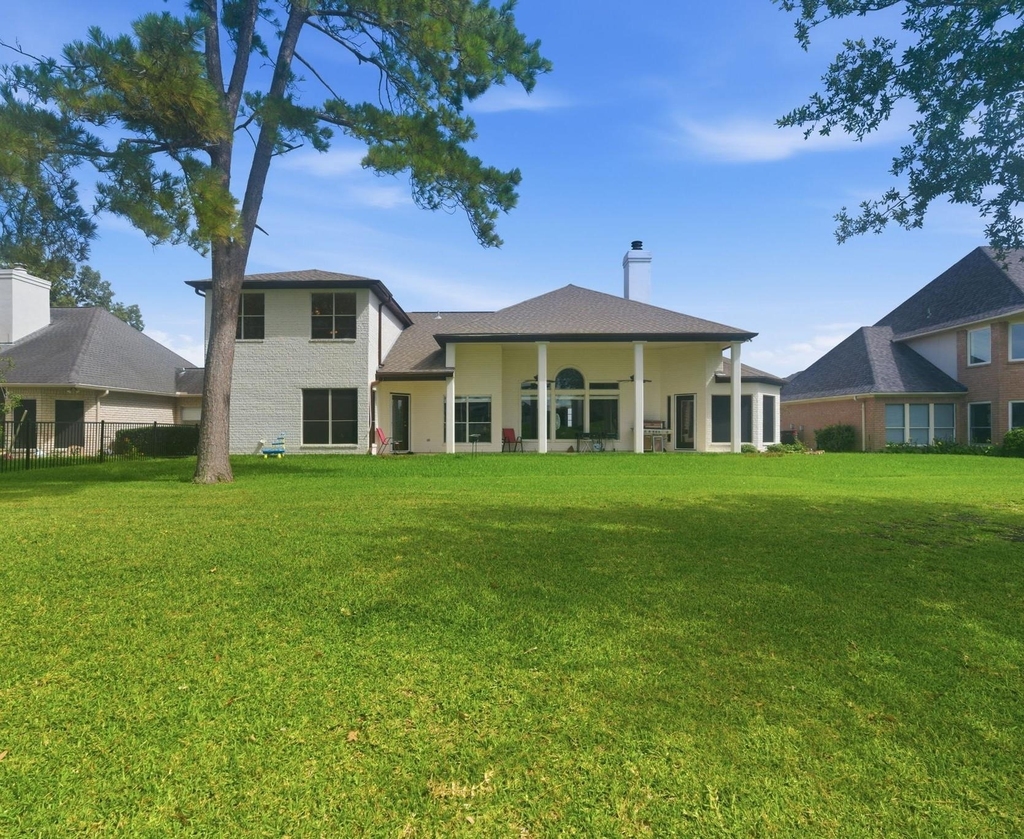 108 Somerton Drive - Photo 4