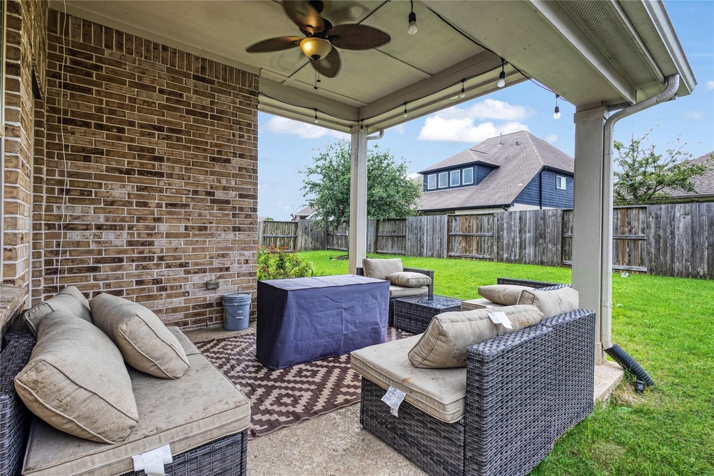 3911 Ballard - Photo 20