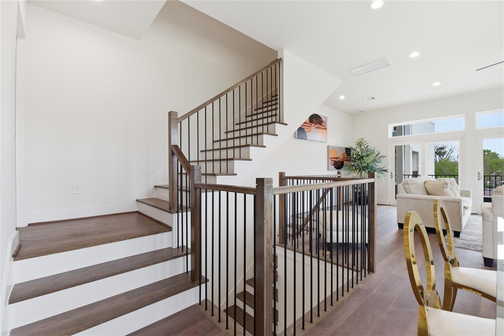 7702 Earl Rudder Way - Photo 25