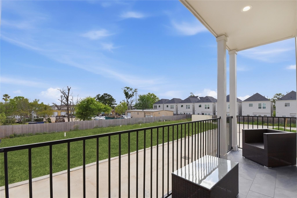 7702 Earl Rudder Way - Photo 41