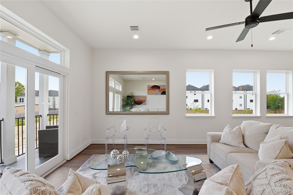 7702 Earl Rudder Way - Photo 12