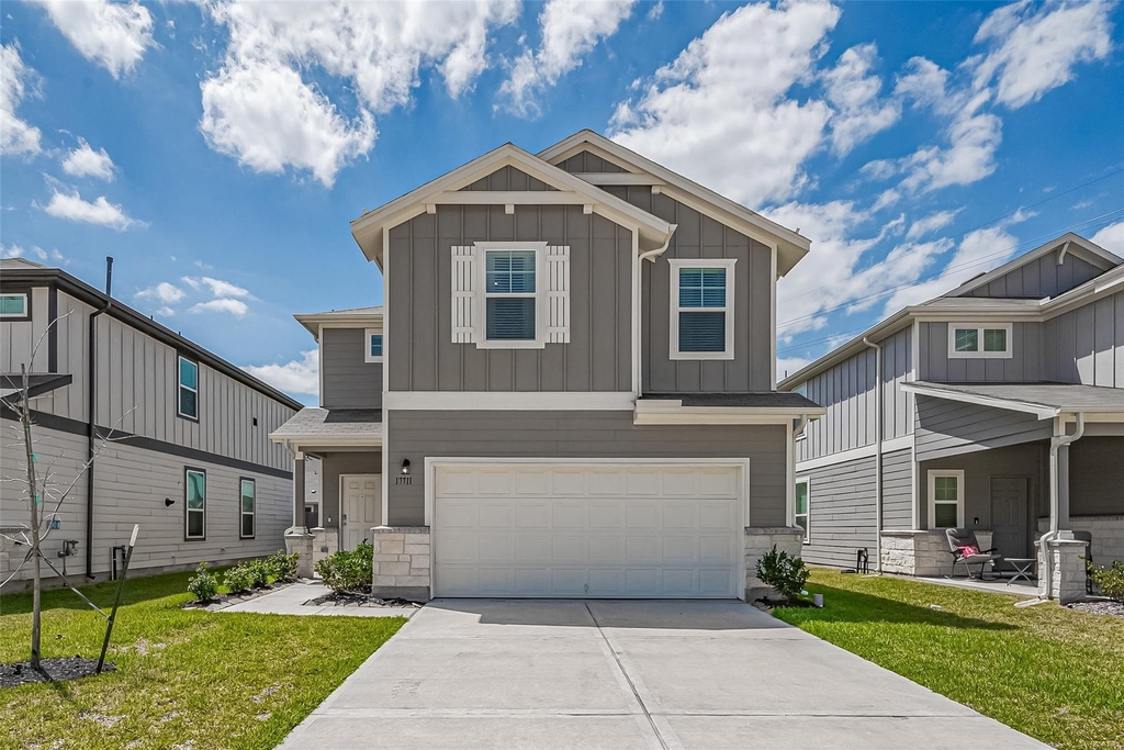 17711 Vernonia Lane - Photo 0