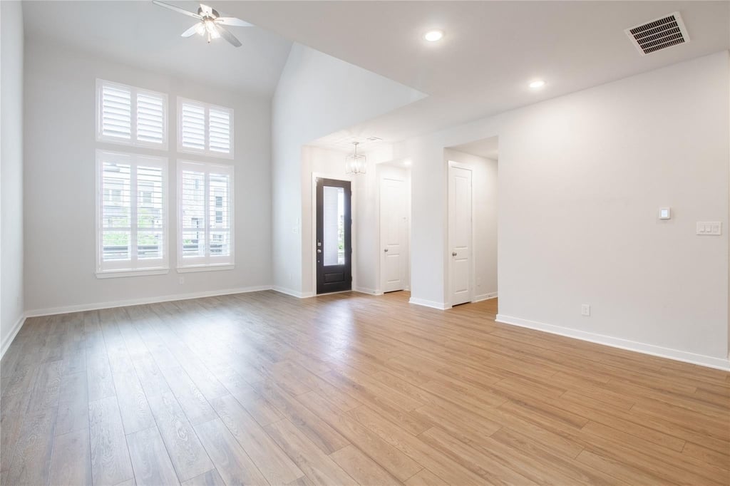 16647 Texas Hill Country Road - Photo 3