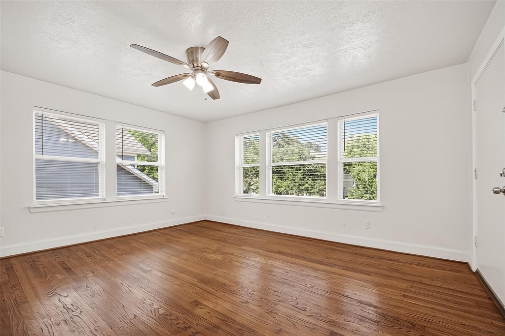 609 Cortlandt Street - Photo 4