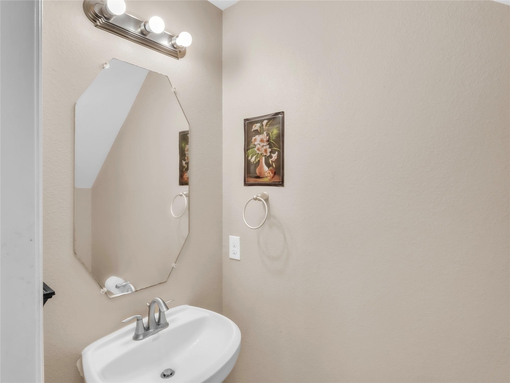 1418 Banbury Court - Photo 12