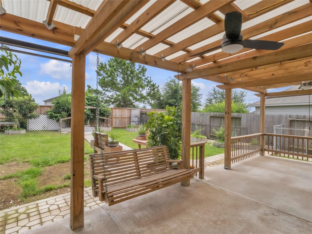 1418 Banbury Court - Photo 24