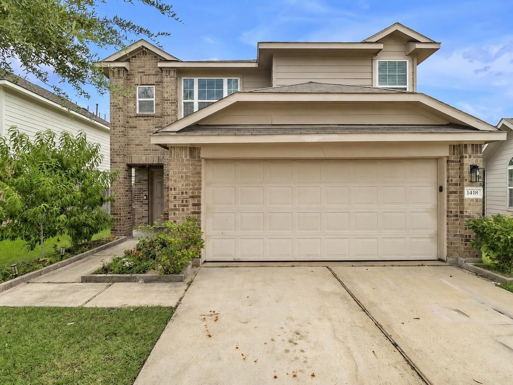 1418 Banbury Court - Photo 2