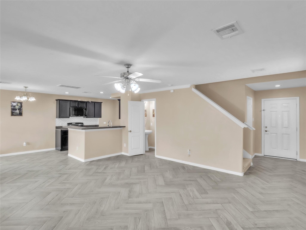 1418 Banbury Court - Photo 8