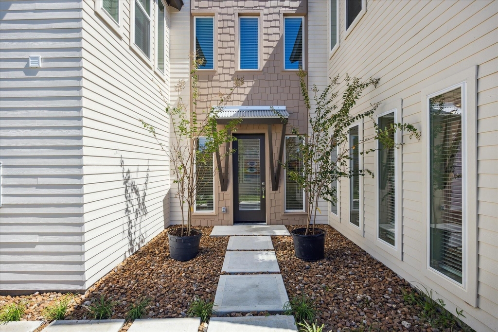 5905 Urban Pines Street - Photo 7