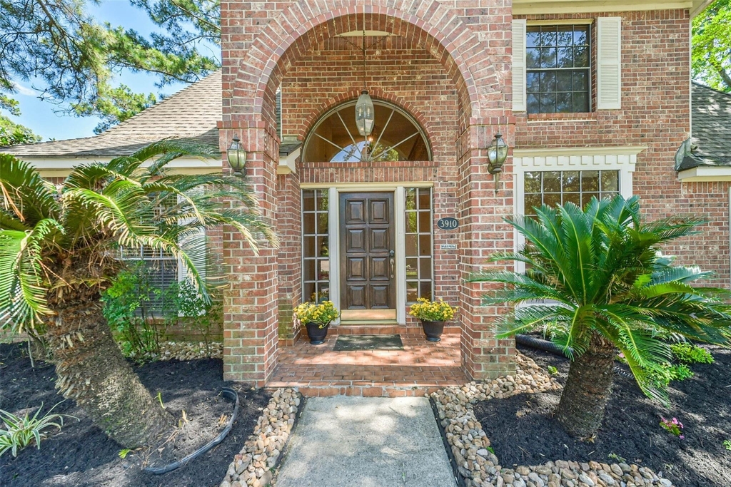 3910 Misty Gardens Court - Photo 5