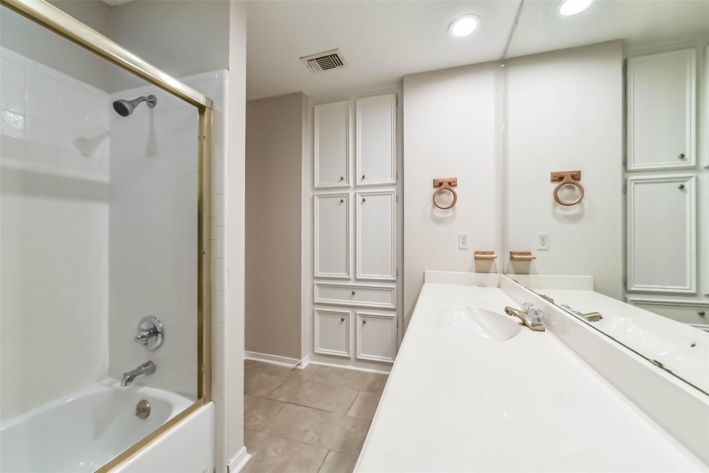 3910 Misty Gardens Court - Photo 41