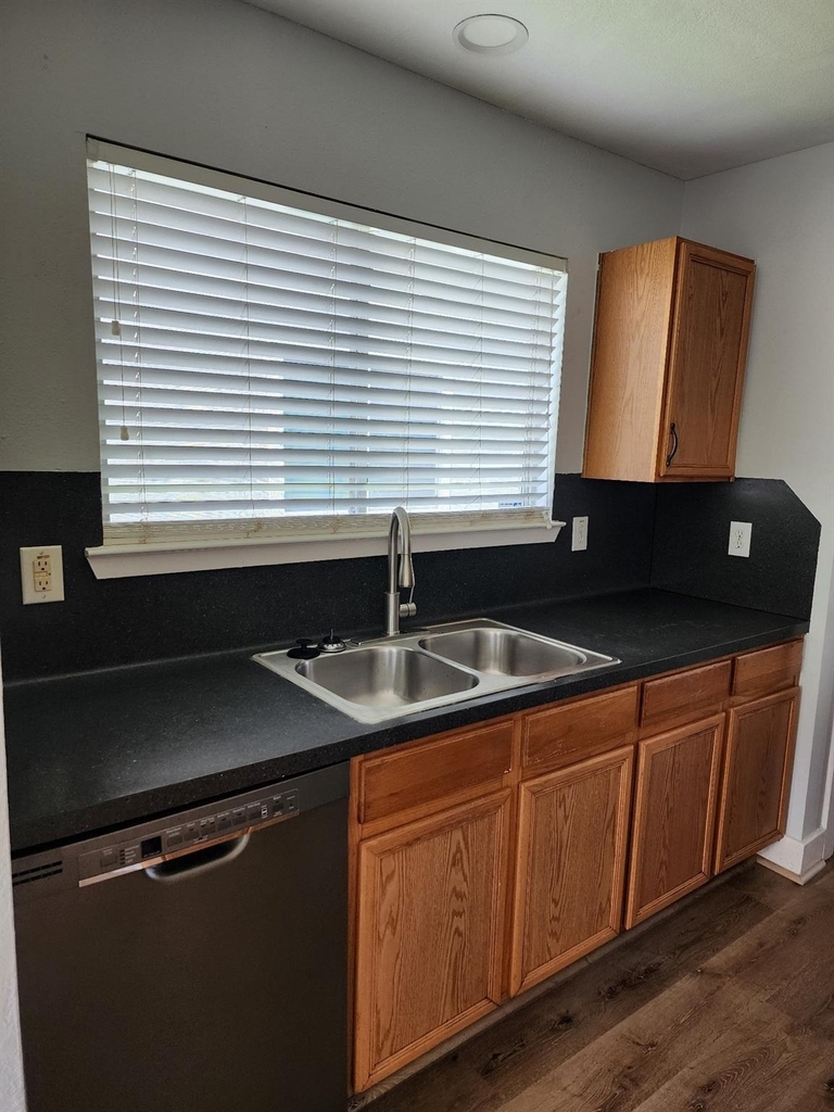 11929 Sanspereil Drive - Photo 6