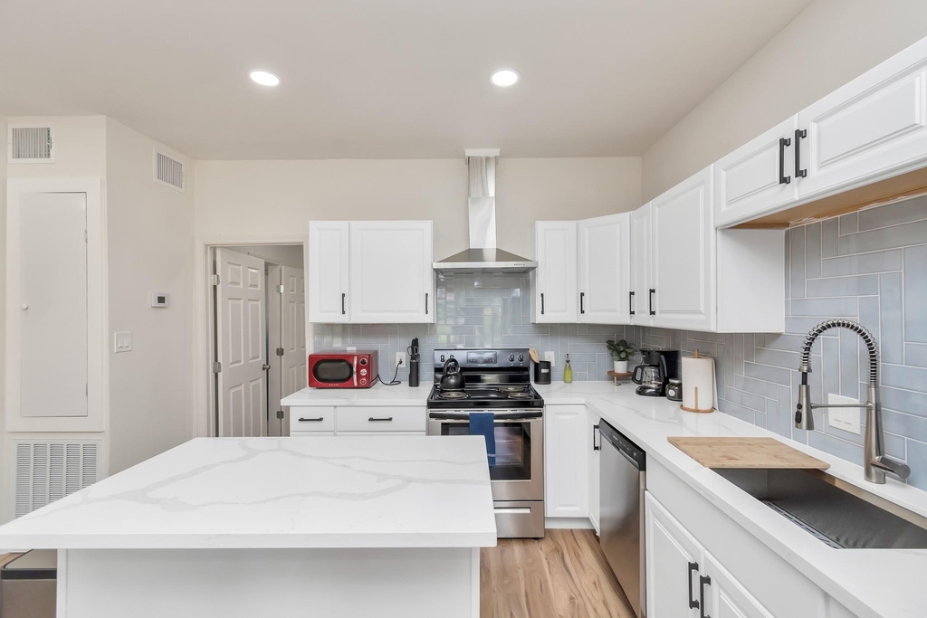 1812 Wheeler Street - Photo 8
