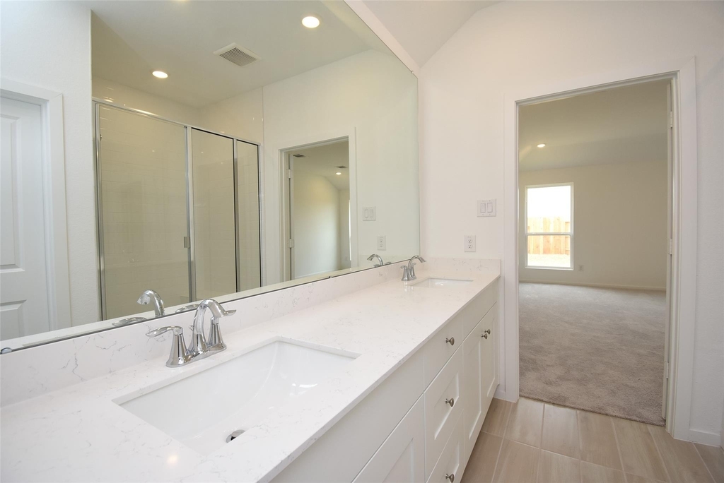 6303 Golden Seaton Drive - Photo 28