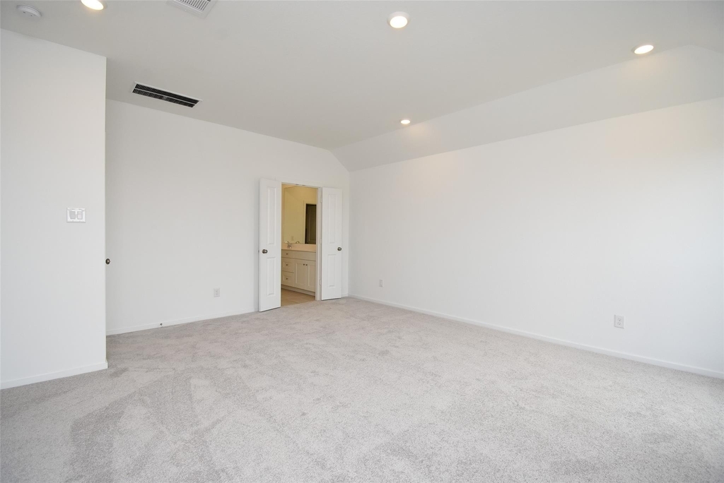 6303 Golden Seaton Drive - Photo 22