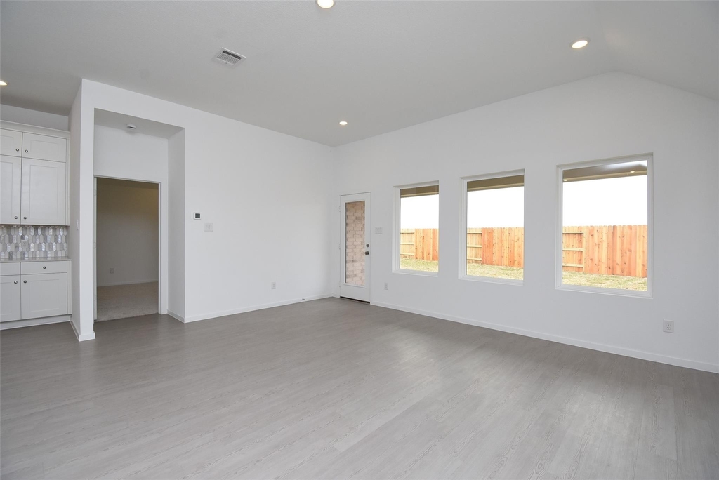 6303 Golden Seaton Drive - Photo 12