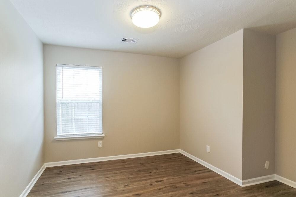 8138 Sanders Glen Lane - Photo 12