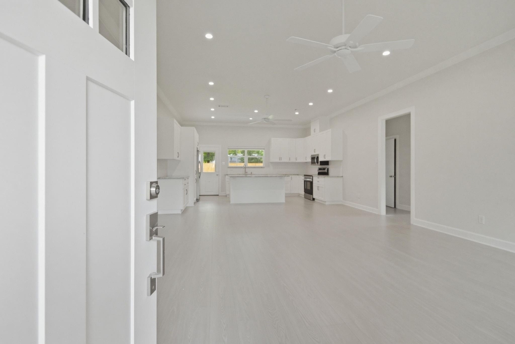 3418 Shadowcrest Lane - Photo 1
