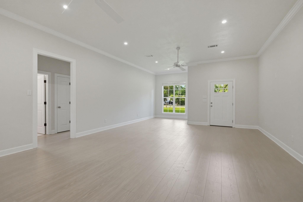 3418 Shadowcrest Lane - Photo 7