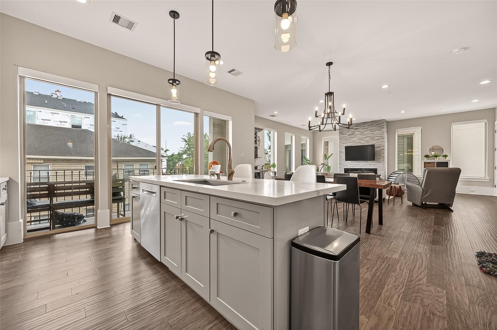 1810 Branard Street - Photo 11