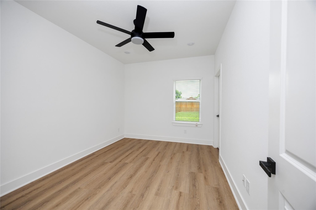 934 South Lane - Photo 23