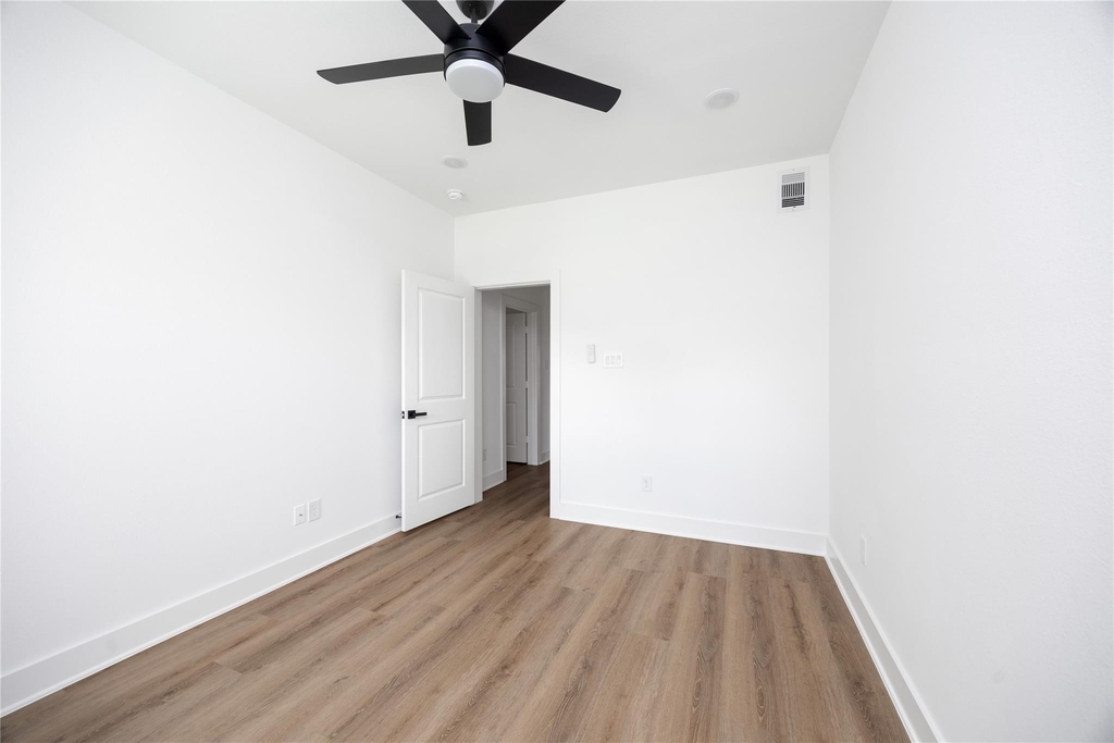 934 South Lane - Photo 24