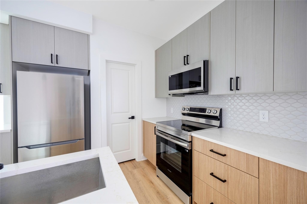 934 South Lane - Photo 8