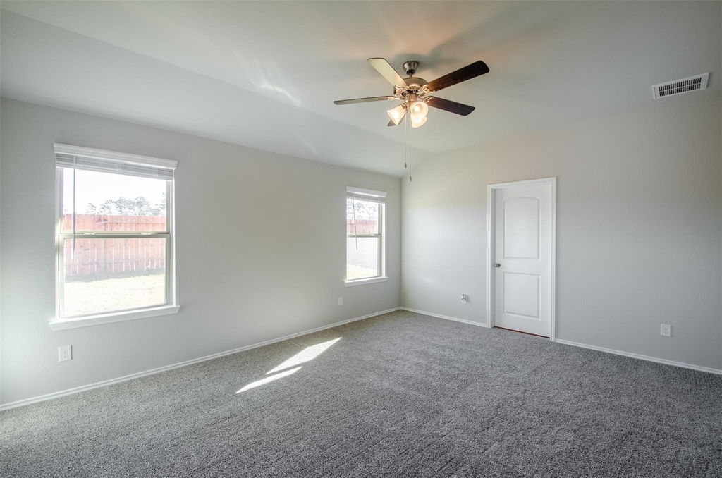 13966 Fort Ward Way - Photo 24