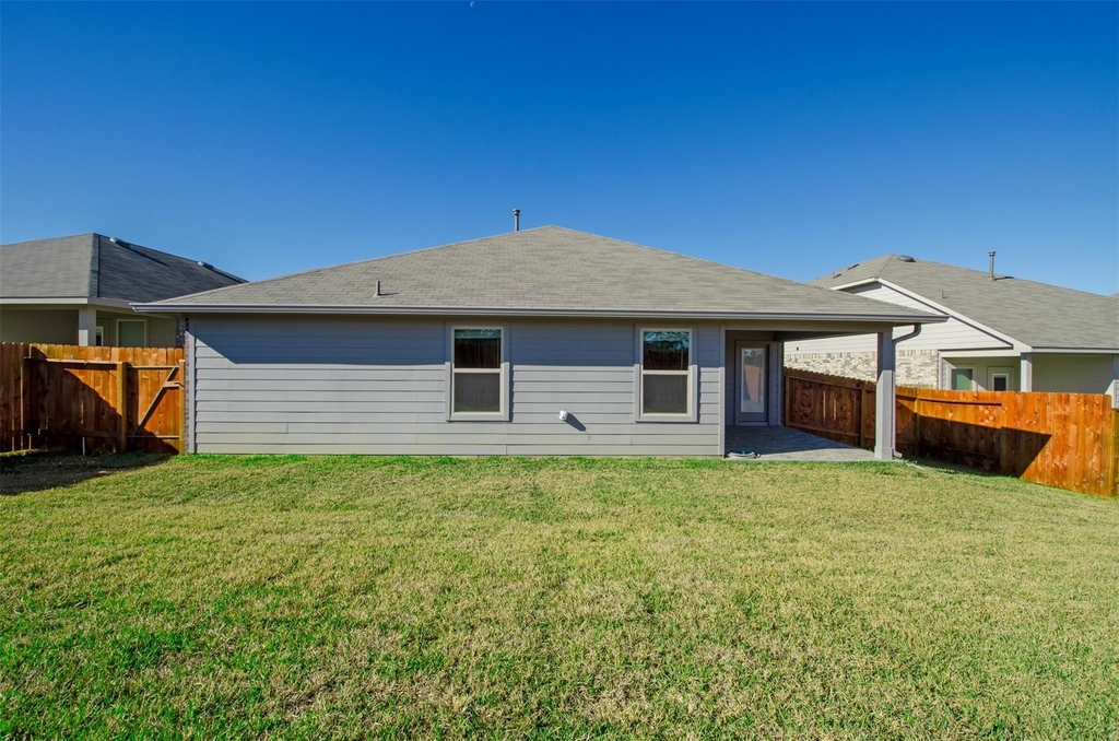 13966 Fort Ward Way - Photo 31
