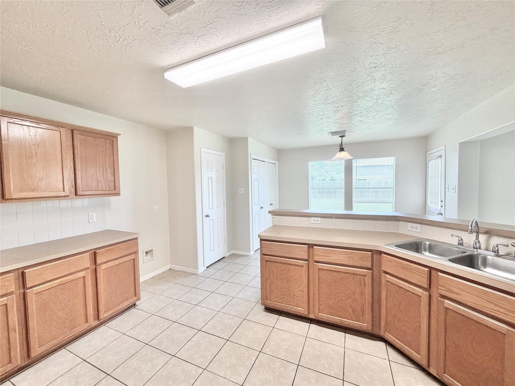 21734 Texian Court - Photo 5