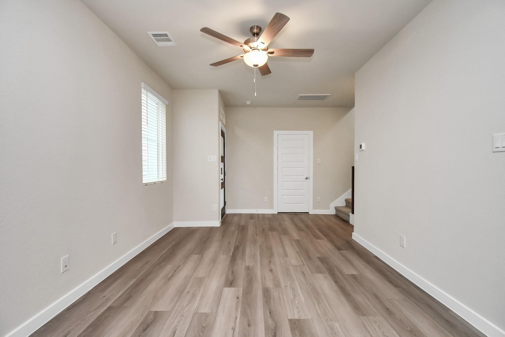 8408 Rising Stream Drive - Photo 11