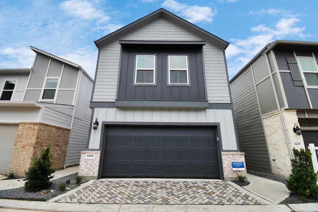 8408 Rising Stream Drive - Photo 1