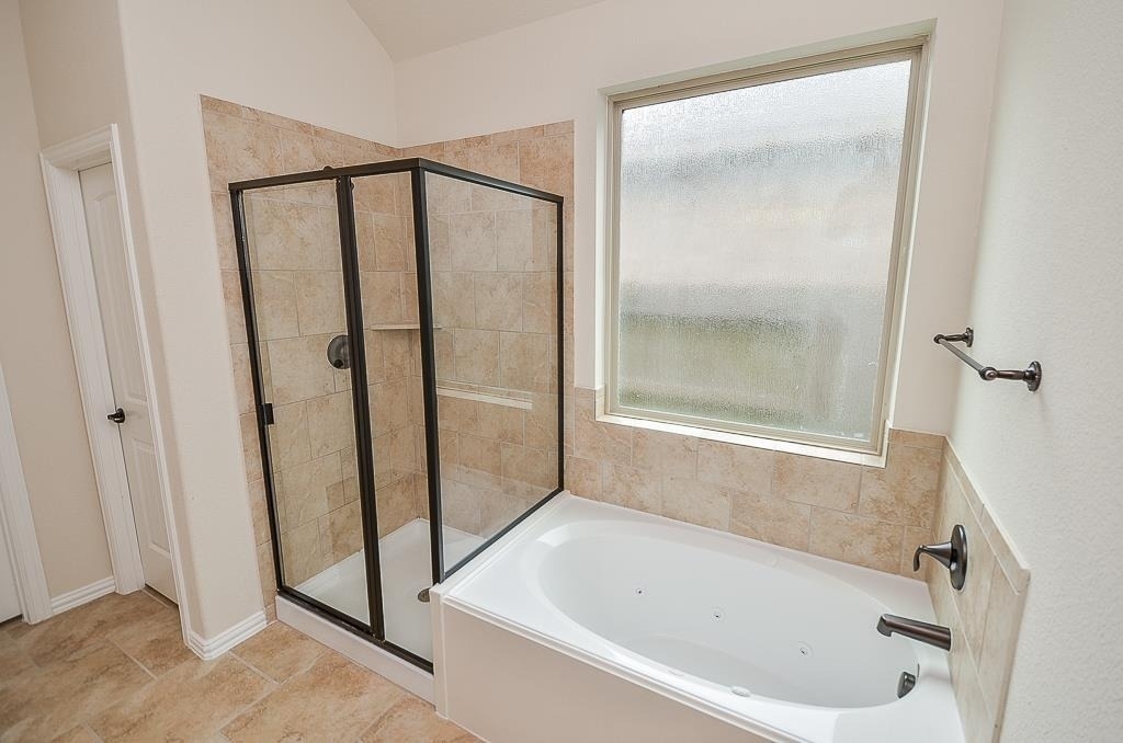 9411 Sparrow Creek Court - Photo 20