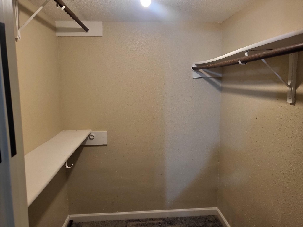 7400 Bellerive Drive - Photo 6