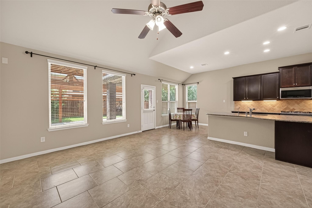 23935 Via Fiore Drive - Photo 13