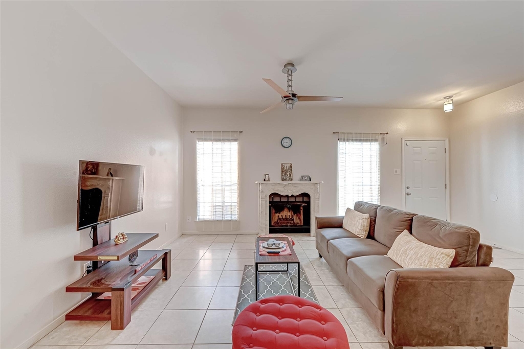 3780 Tanglewilde Street - Photo 10